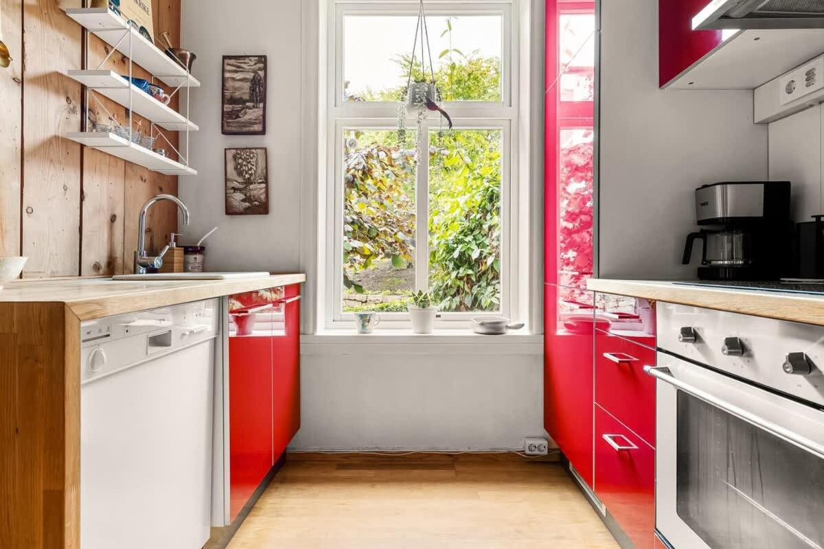 Dinbnb I Characteristic Townhouse With Bathtub Apartment *